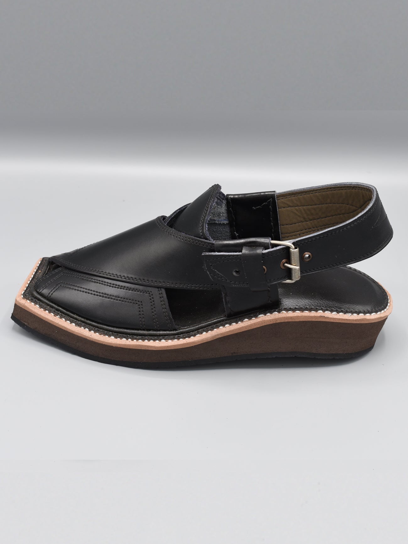 Kaptaan Chappal Black Color