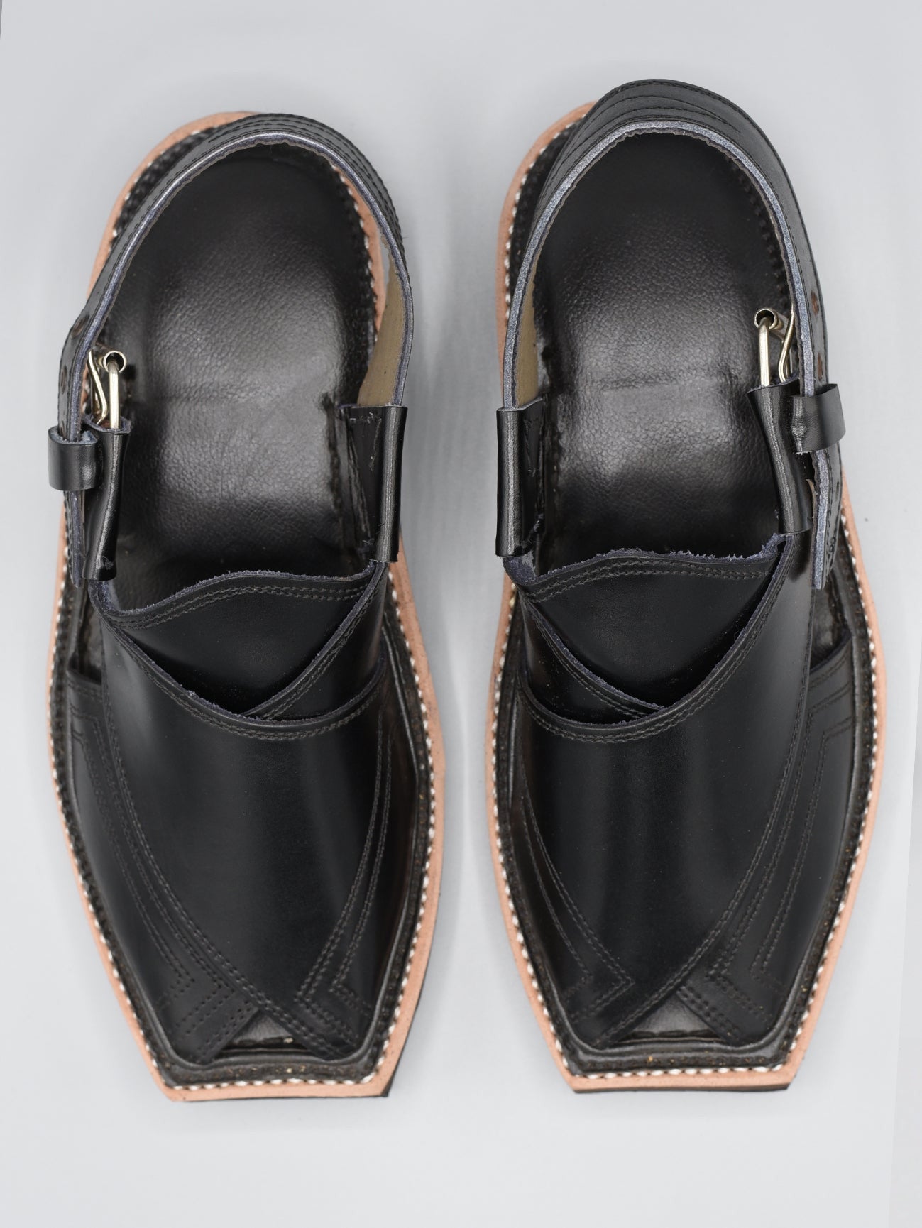 Kaptaan Chappal Black Color